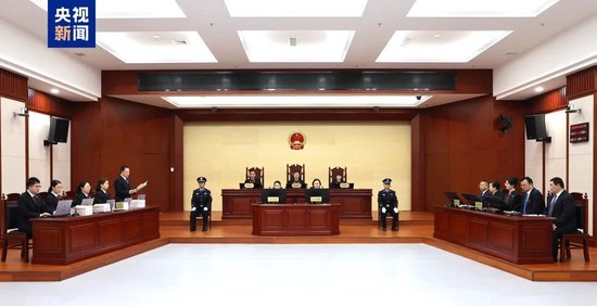 27亿假黄金骗贷案宣判：依法追缴张青民、张淑民在塞浦路斯购买的17套房产、7个银行账户内资金及其孳息  第3张