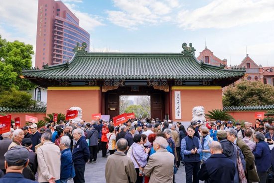 上海交通大学校友代表陈光明：校训精神已深入骨髓  第27张